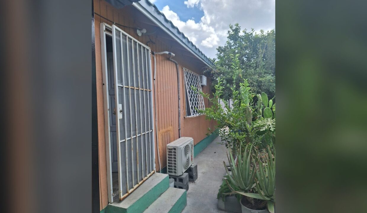 madera-07-patio-h