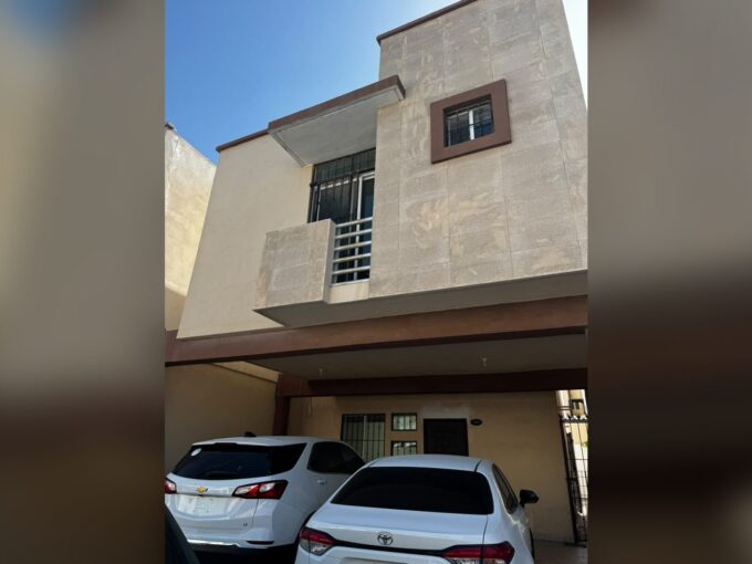 Casa en renta Las Quintas Santa Lucía Reynosa - fachada