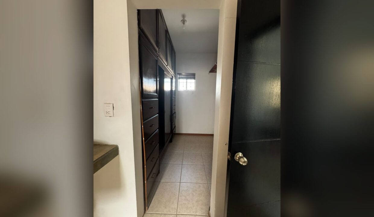 pao-14-pasillo-y-escaleras-h